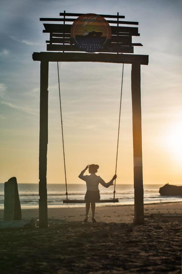 Royal Roco Villa Tanah Lot Buitenkant foto