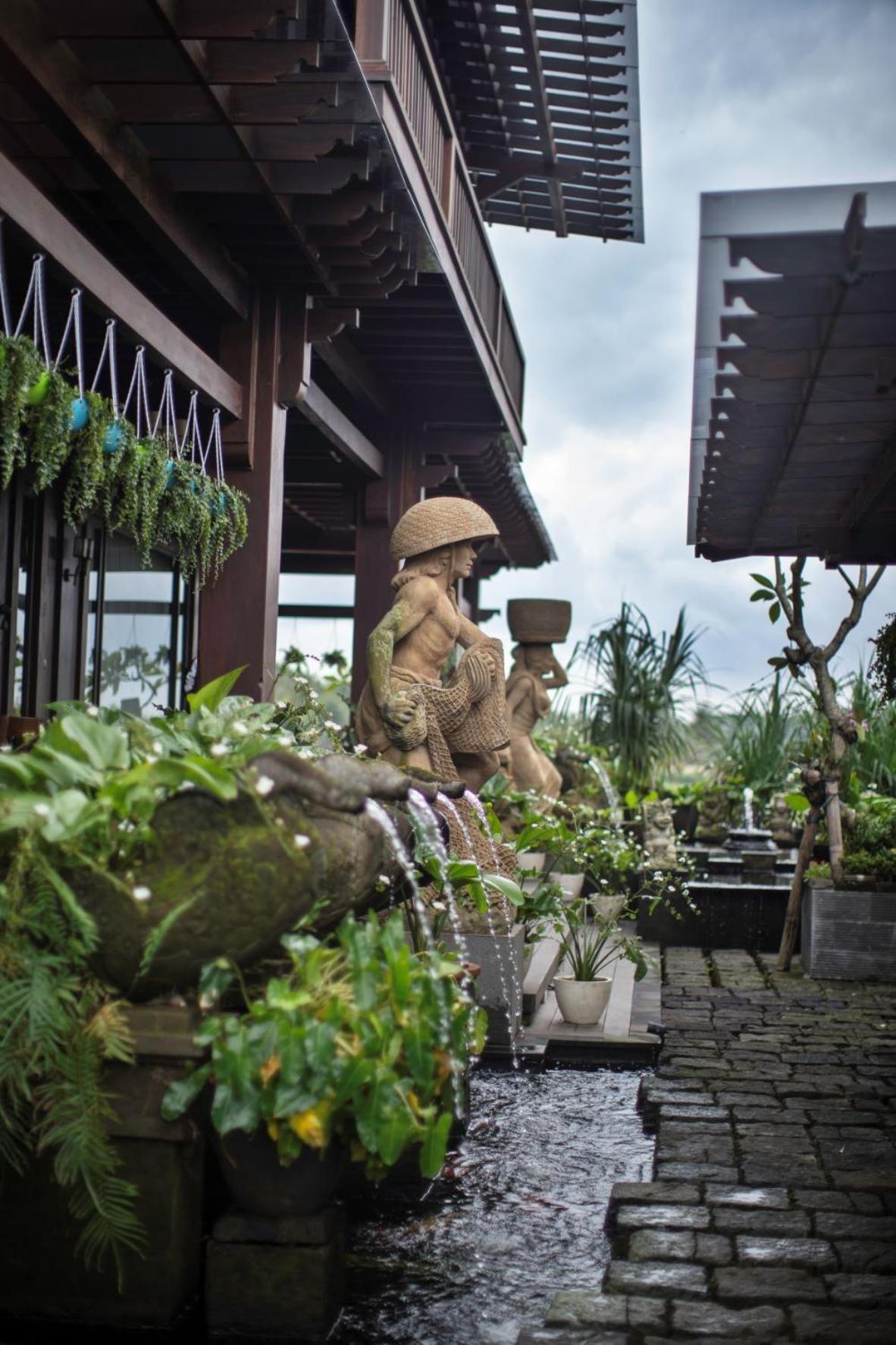 Royal Roco Villa Tanah Lot Buitenkant foto